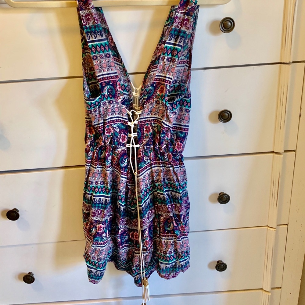 LF Patterned Romper - Picture 7 of 7